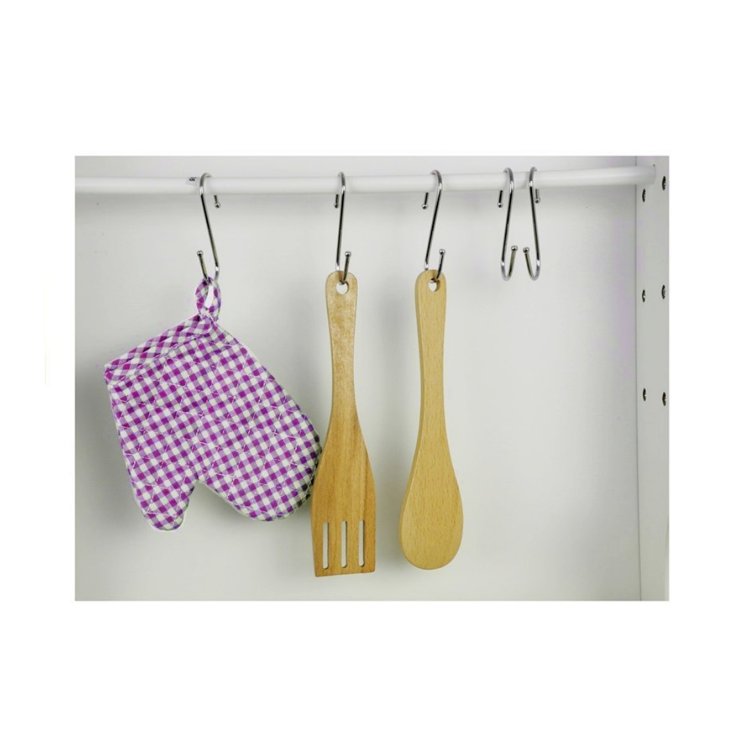 White & Pink Wooden Kitchen - Image 5