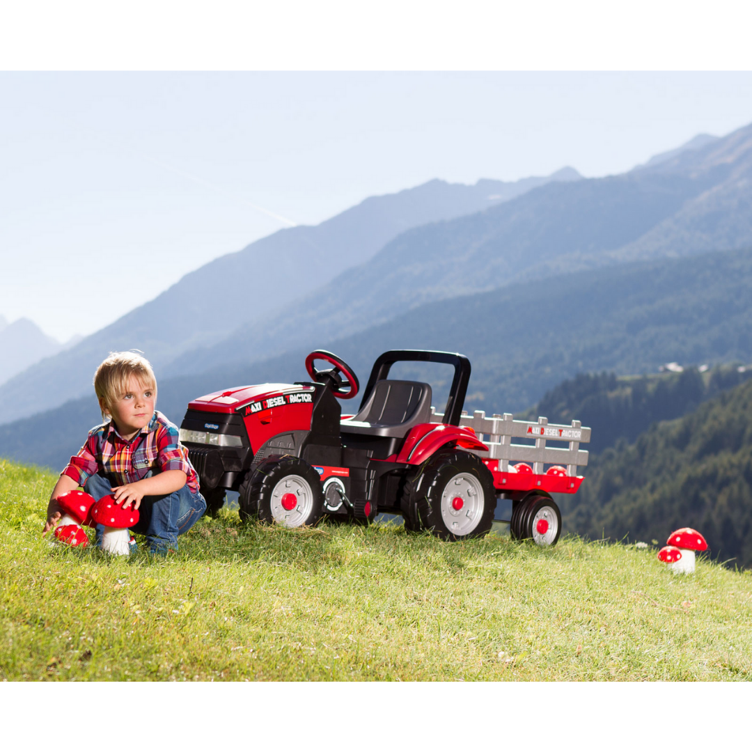 Maxi Diesel Tractor with Trailer (Pedal Action) - Image 10
