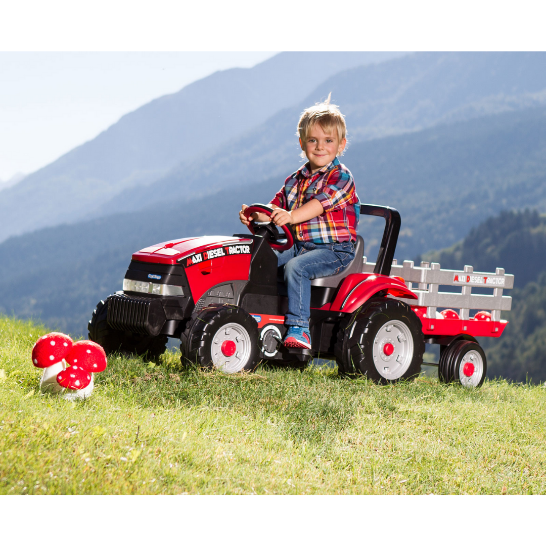 Maxi Diesel Tractor with Trailer (Pedal Action) - Image 7
