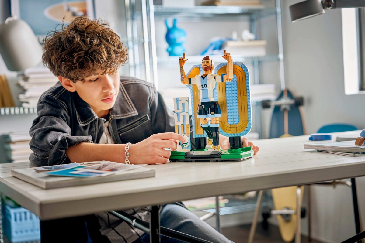 Lego Football Legend - Lionel Messi - Image 10